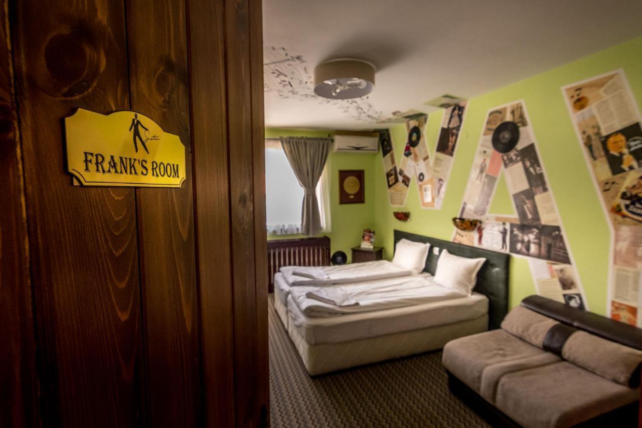 Tihiat Kut Complex Hotell Kjustendil Exteriör bild