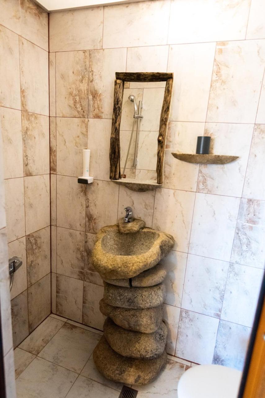 Tihiat Kut Complex Hotell Kjustendil Exteriör bild